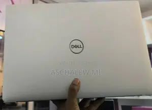 New Laptop Dell Precision 5520 16GB Intel Core i7 SSD 512GB