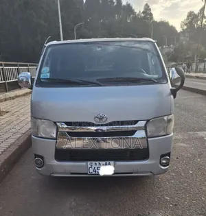 Toyota HiAce 2007 Silver