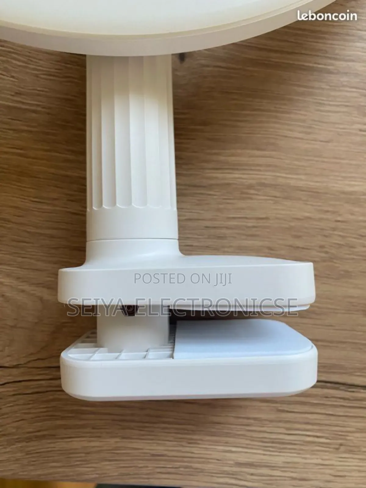 Foldable Desktop Ring Light Designed For Smartphones,