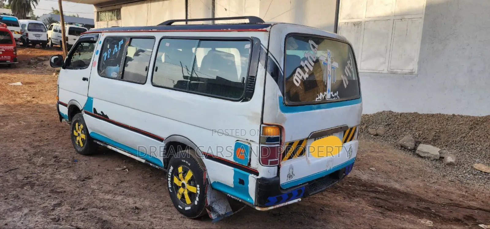 Toyota HiAce 1998 White