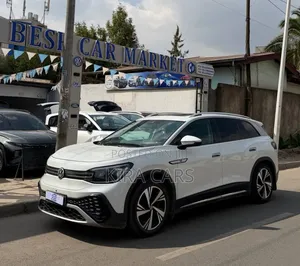 Volkswagen ID.6 2023 White