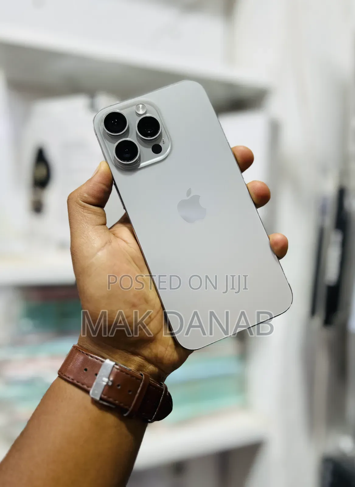 Apple iPhone 15 Pro Max 256 GB Silver