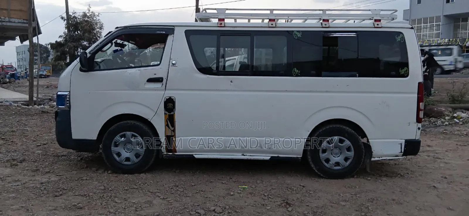 Toyota HiAce 2008 White