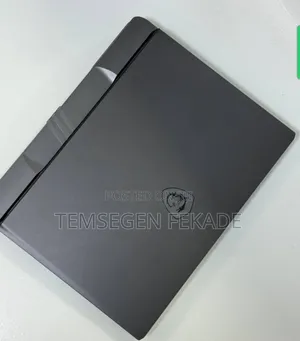 New Laptop MSI Vector 16 HX AI A2XWIG 16GB Intel Core i9 SSD 1T
