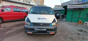 Toyota HiAce 2006 White