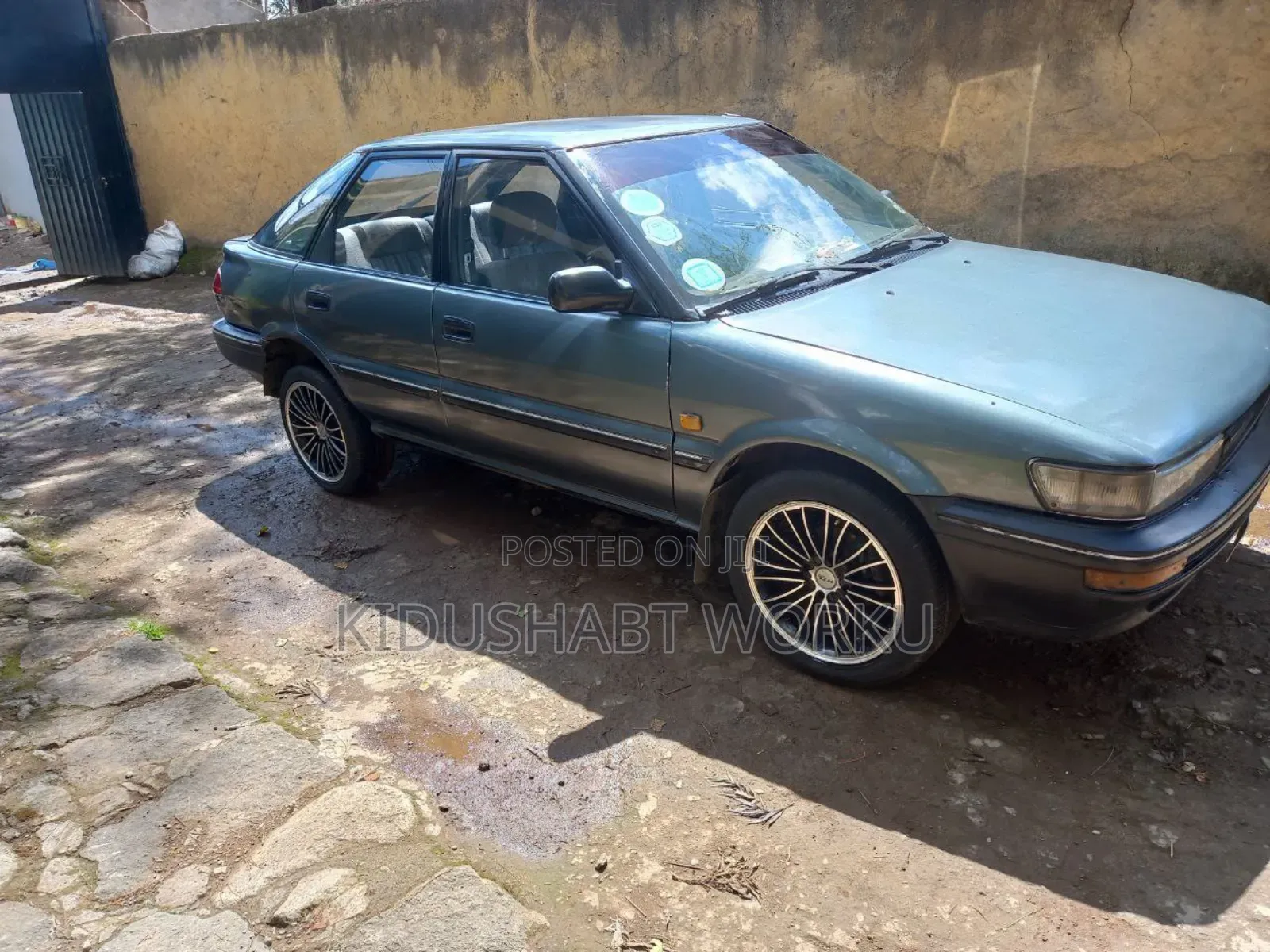 Toyota Corolla Hatchback 1990 Gray