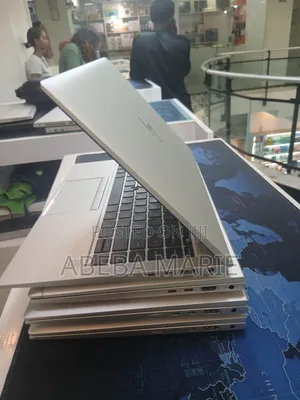 New Laptop HP EliteBook 840 G8 16GB Intel Core i5 SSD 512GB