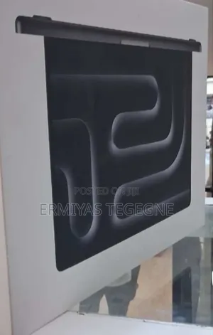 New Laptop Apple MacBook Pro M1 16GB Intel Core i9 eMMC 512GB