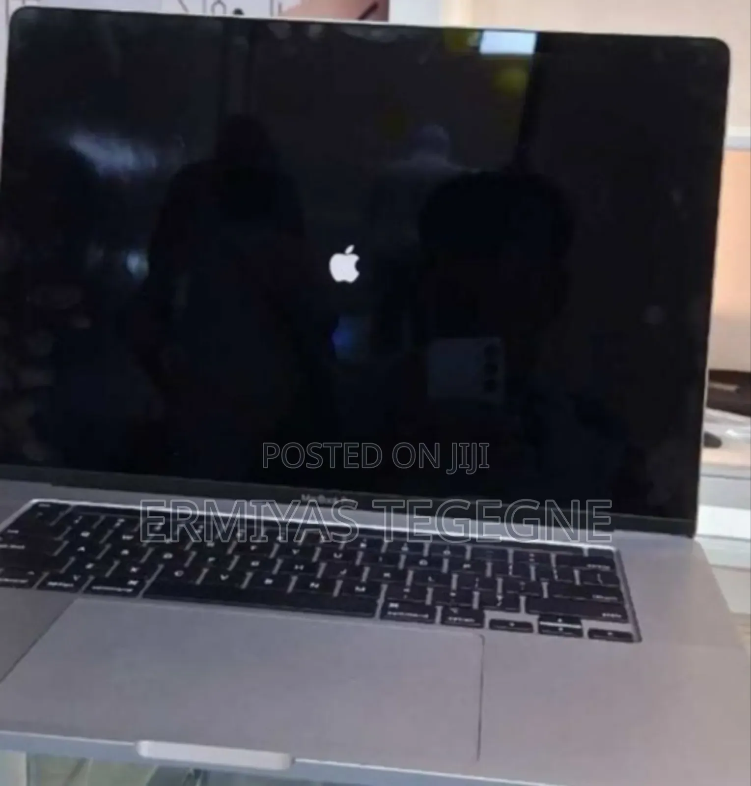 New Laptop Apple MacBook Pro M1 16GB Intel Core i9 eMMC 512GB