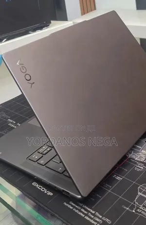 New Laptop Lenovo Yoga 7i 16GB Intel Core i7 SSD 512GB