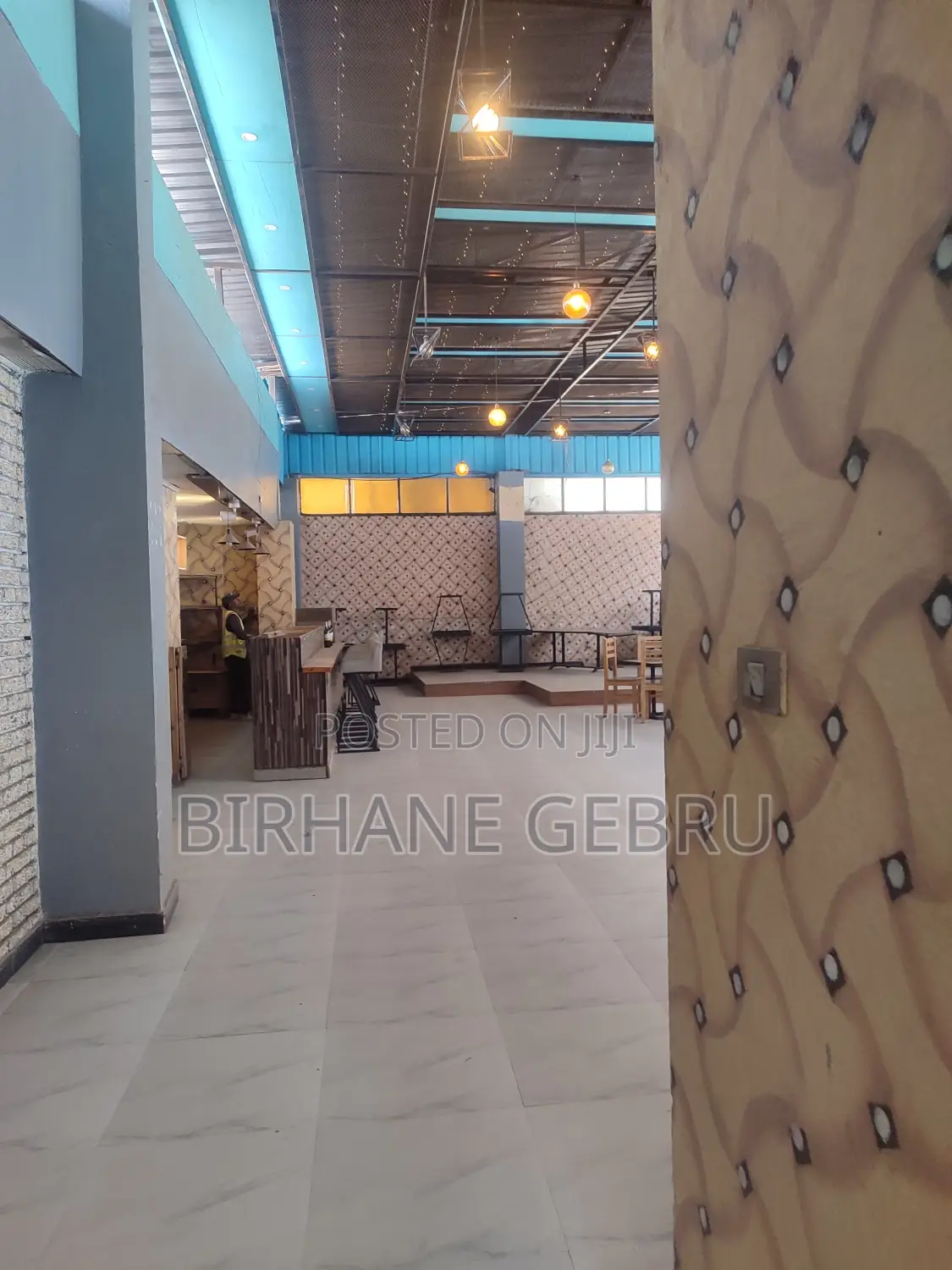 Villa House Rent for Resturant .Berger.And Lounge