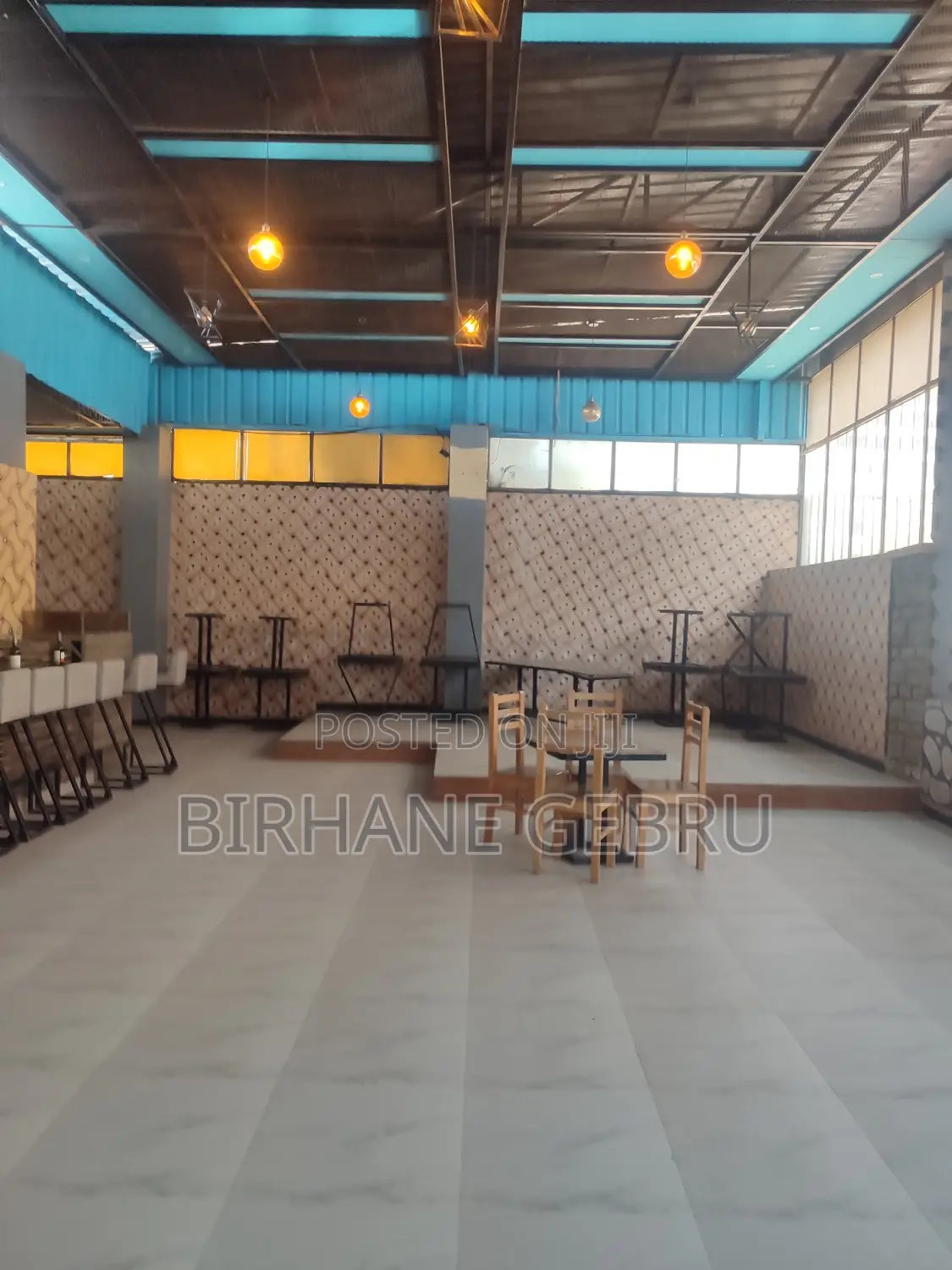 Villa House Rent for Resturant .Berger.And Lounge