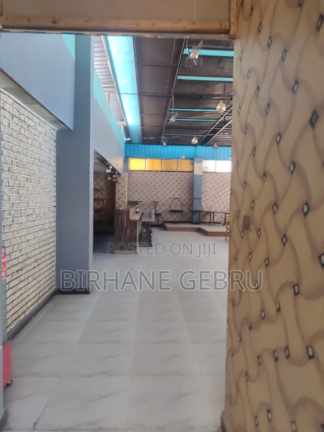 Villa House Rent for Resturant .Berger.And Lounge