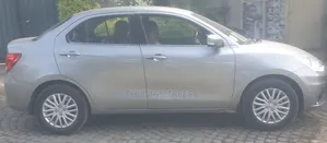 Suzuki Dzire 2022 Red