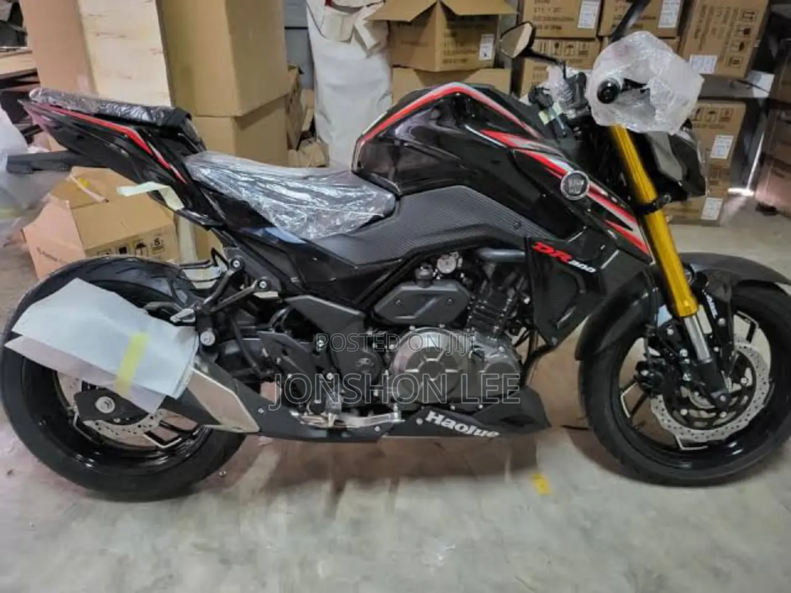 New TVS Apache 180 RTR 2024 Black