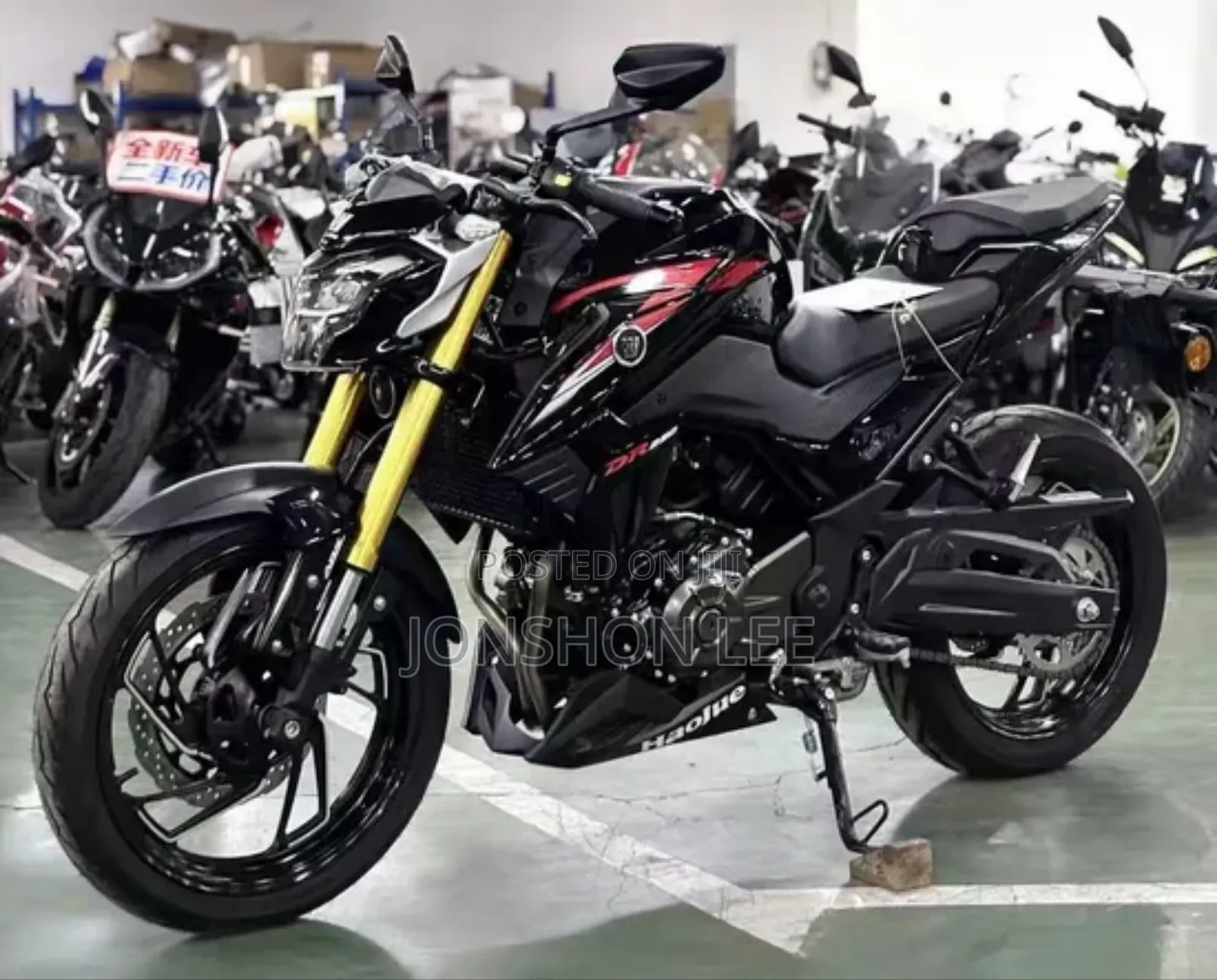 New TVS Apache 180 RTR 2024 Black