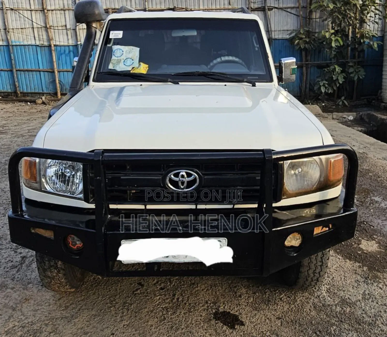 Toyota Land Cruiser 2018 White
