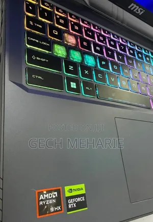 New Laptop MSI Vector 16 HX AI A2XWIG 16GB AMD Ryzen 9 SSD 1T