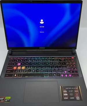 New Laptop MSI Vector 16 HX AI A2XWIG 16GB AMD Ryzen 9 SSD 1T
