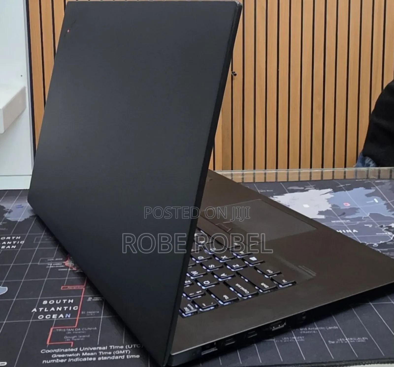 New Laptop Lenovo ThinkPad X1 16GB Intel Core i9 SSD 512GB