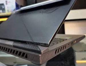 New Laptop Asus ROG Strix G15 16GB Intel Core i9 SSD 1T