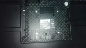 የሁለት አመት ጋረቲ አለዉእሪሲበር እራሱ ላይ አለዉአዲስ ነው ሁለት ወር ብቻ Used የሆነው ዋጋ 20.000