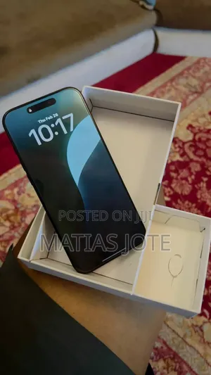 New Apple iPhone 16 Pro Max 256 GB Black