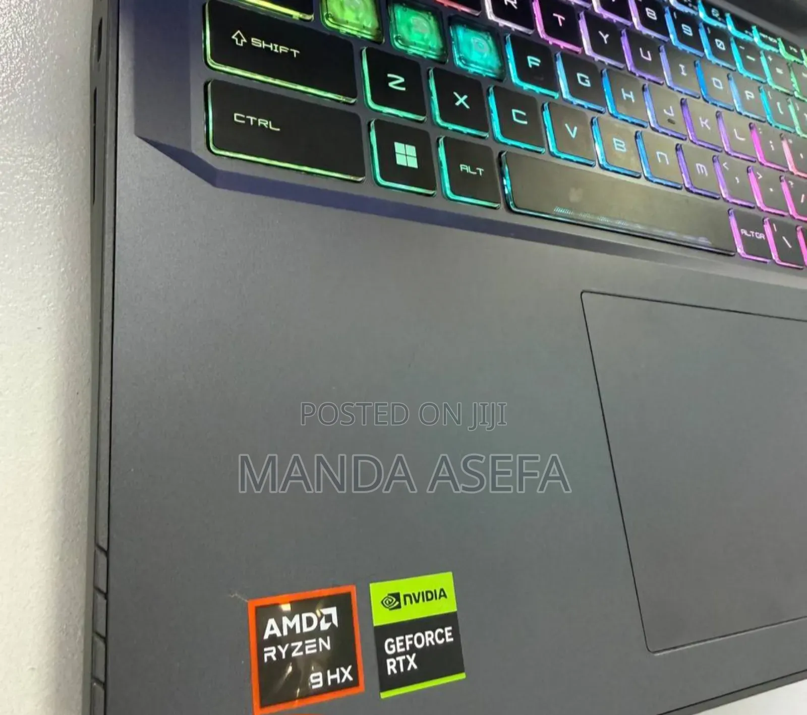 New Laptop MSI Vector 16 HX AI A2XWIG 16GB AMD Ryzen 9 SSD 1T