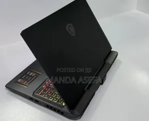 New Laptop MSI Vector 16 HX AI A2XWIG 16GB AMD Ryzen 9 SSD 1T