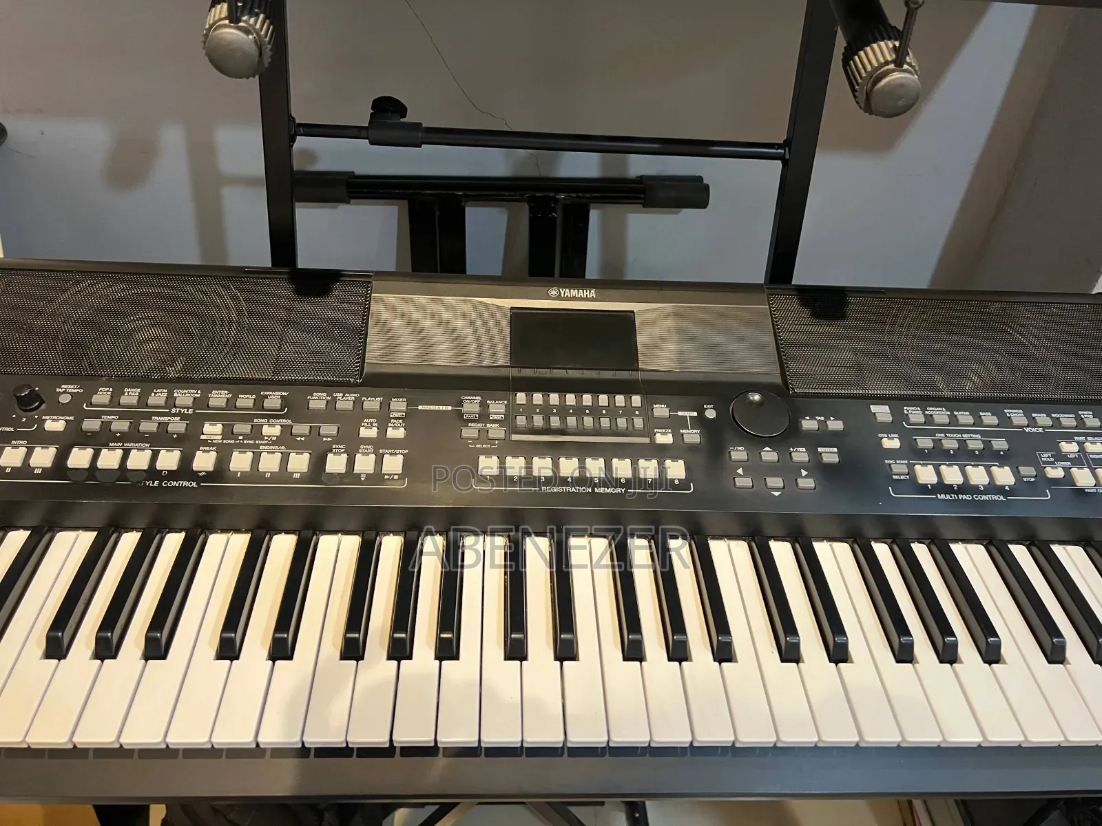 Yamaha Sx600 Keyboard (5 Months Used )