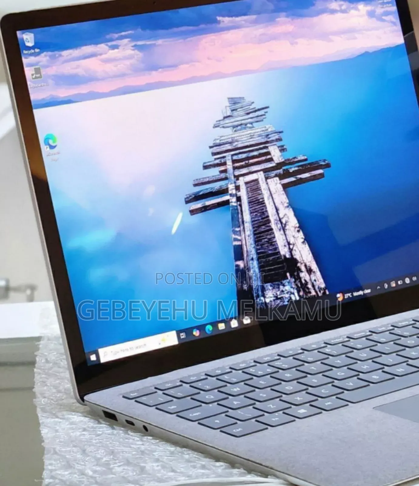 New Laptop Microsoft Surface 8GB Intel Core i5 SSD 512GB