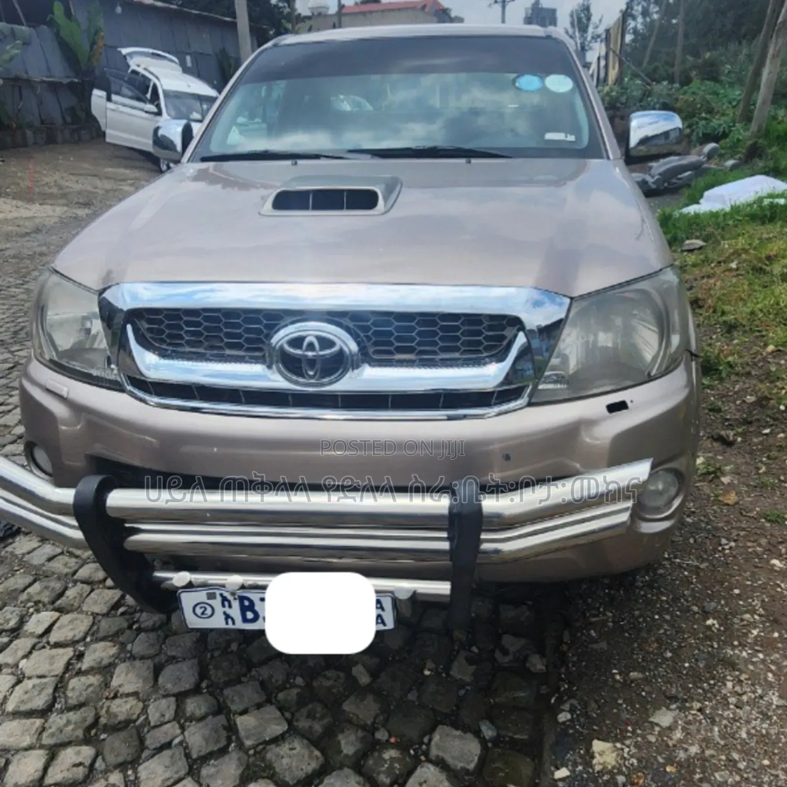 Toyota Hilux 2011 Gold