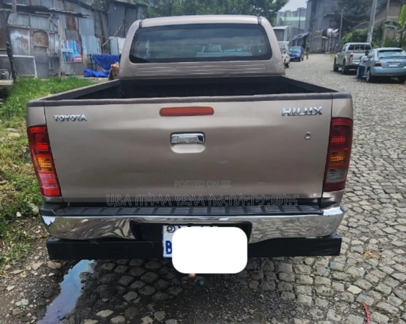 Toyota Hilux 2011 Gold
