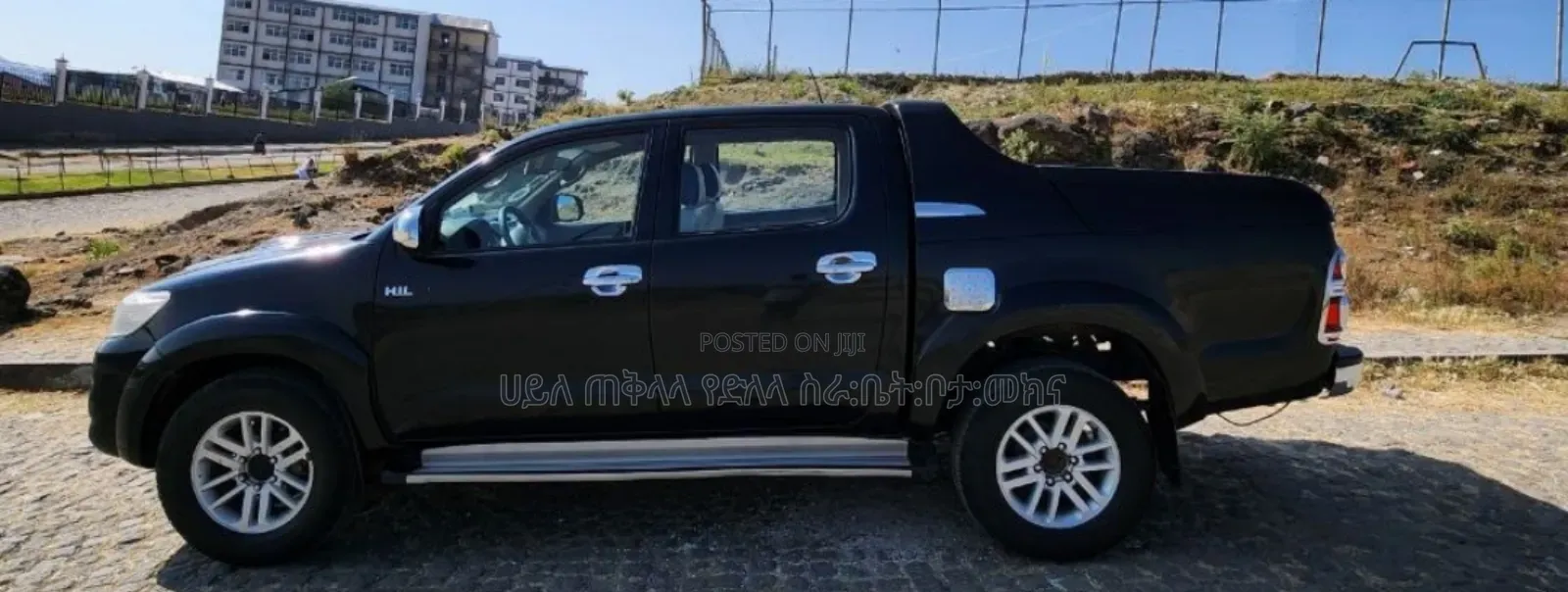 Toyota Hilux 2013 Matt Black