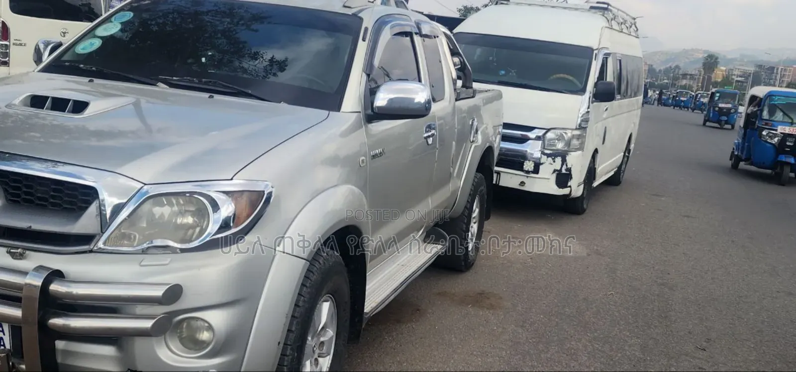 Toyota Hilux 2010 Silver