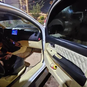 Toyota Hilux 2010 White