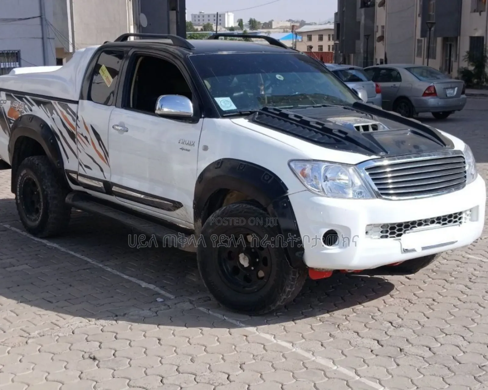 Toyota Hilux 2010 White