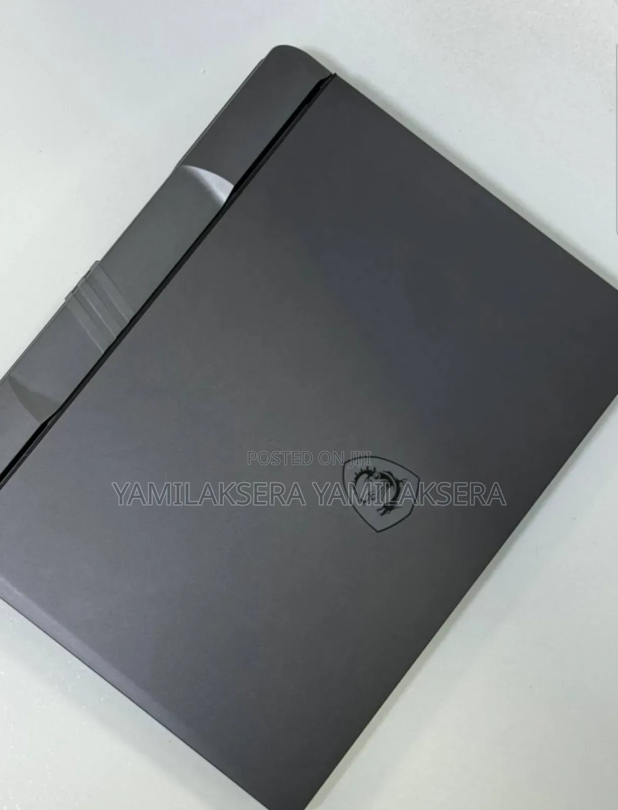 New Laptop MSI Vector 16 HX AI A2XWIG 16GB AMD Ryzen 9 SSD 1T