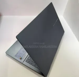 New Laptop Asus 32GB Intel Core i7 SSD 512GB