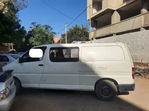 Toyota HiAce 2008 White