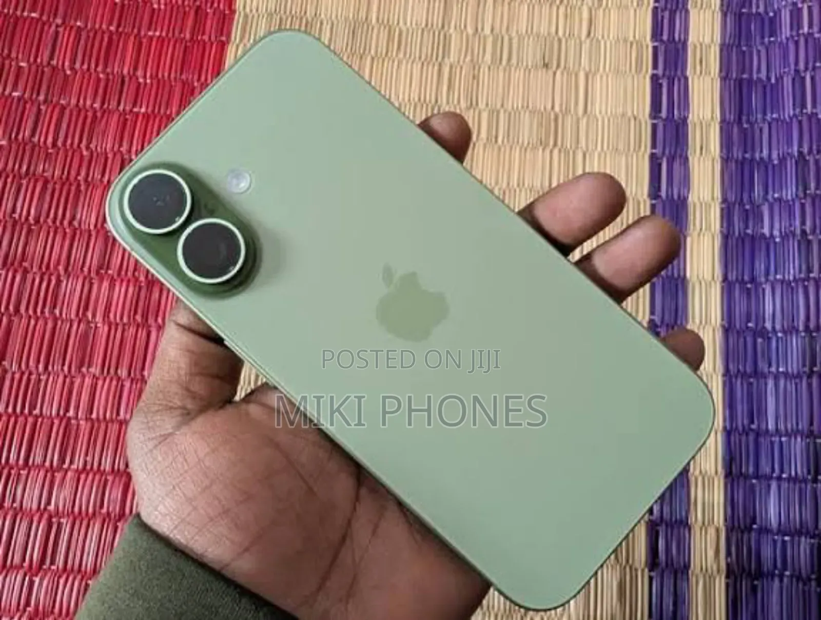 New Apple iPhone 17 256 GB