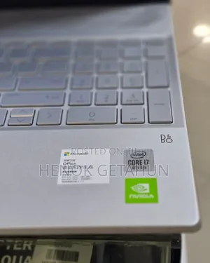 New Laptop HP Pavilion 15 16GB Intel Core i7 SSD 512GB