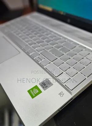 New Laptop HP Pavilion 15 8GB Intel Core i5 SSD 1T