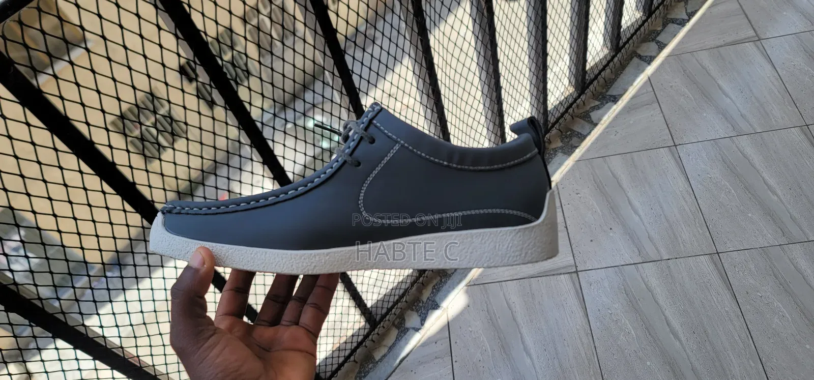 Stylishi Clarks Wallabees Shoes in Aa