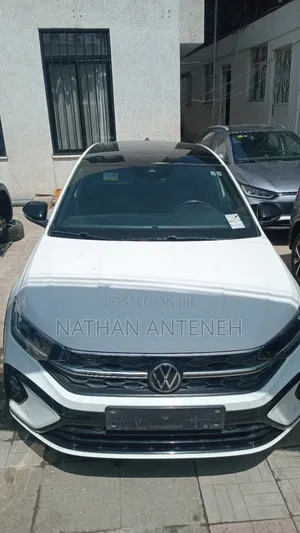 New Volkswagen Taigo 2023 White