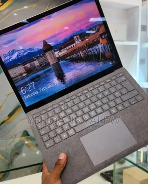 New Laptop Microsoft Surface Laptop 3 16GB Intel Core i7 SSD 256GB