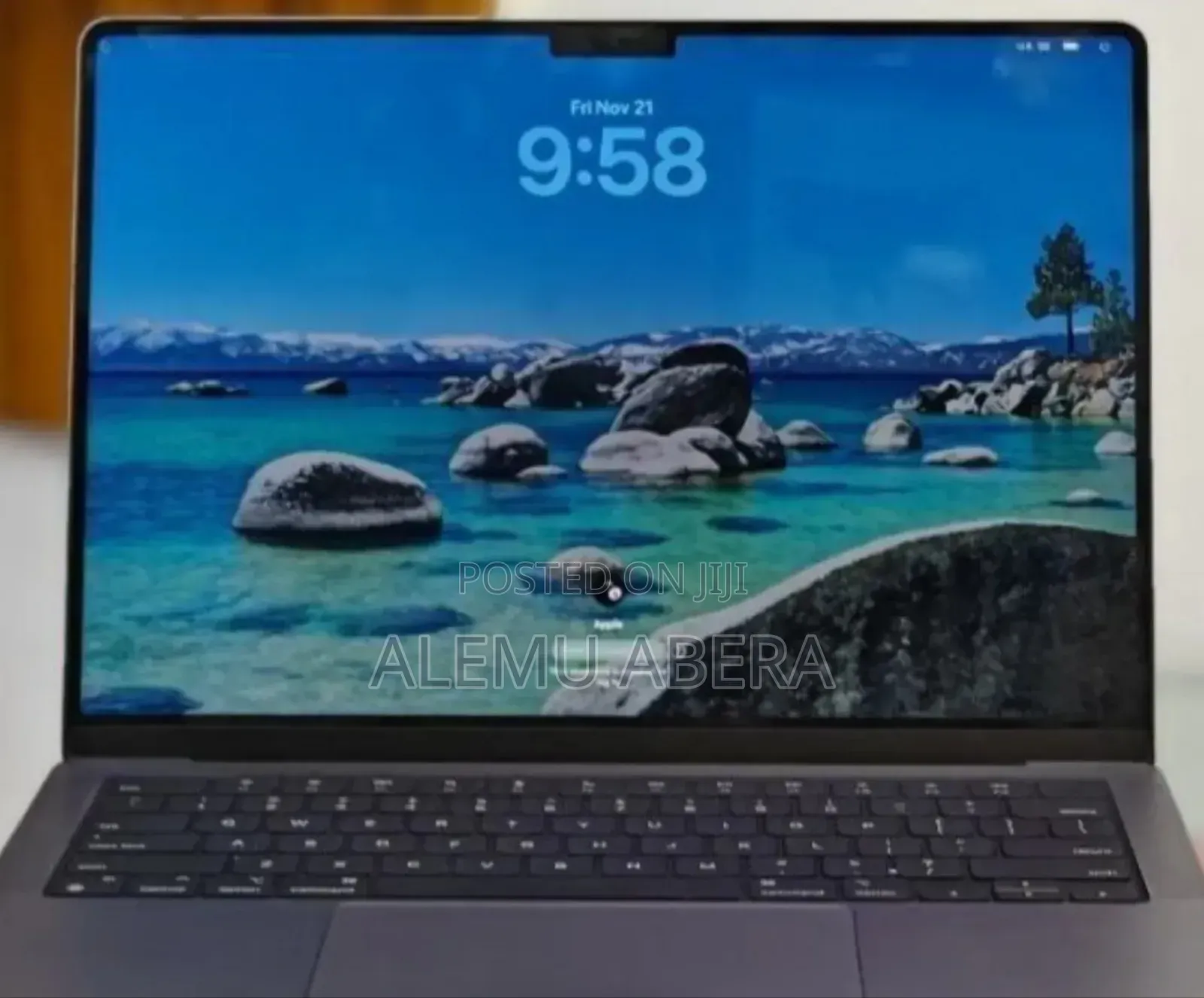 New Laptop Apple MacBook Pro M1 32GB Apple M1 Pro SSD 512GB