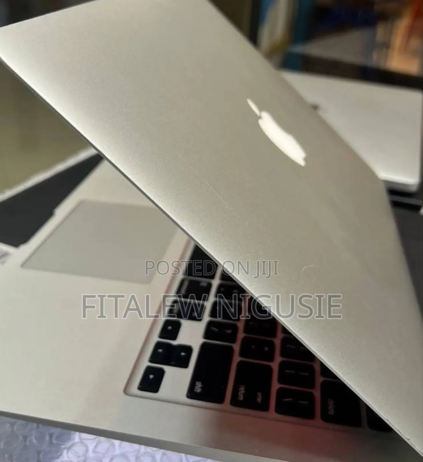 New Laptop Apple MacBook Air 2014 8GB Intel Core i7 SSD 128GB