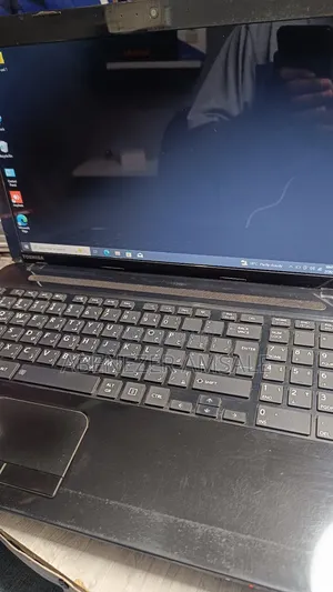 Laptop Toshiba C50 8GB Intel Core 3 HDD 500GB