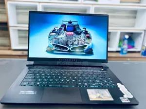 New Laptop Alienware M15 r3 24GB AMD Ryzen 9 SSD 1T